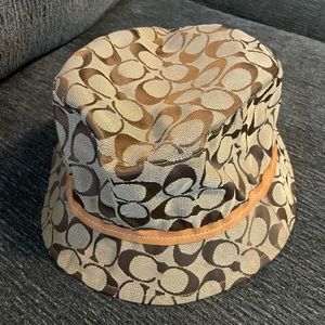 Coach bucket hat